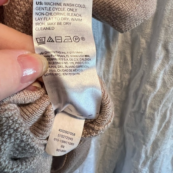 Whitehouse Black Market tan sweater. Zip up, half sleeves. Rounded bottom. - Picture 6 of 7